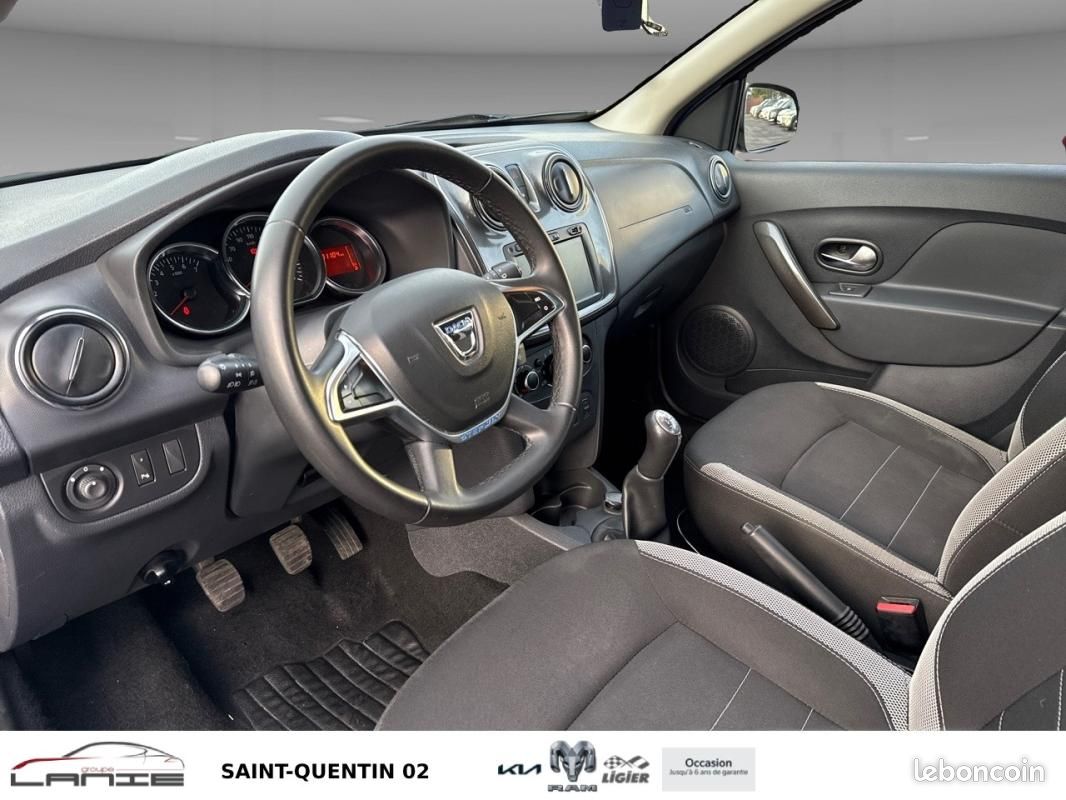 Dacia Sandero Blue dCi 95 Stepway (image 13)