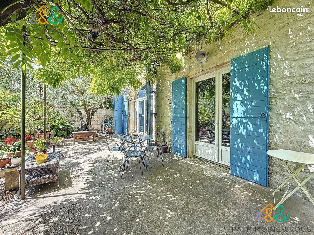Maison 6 pièces 210 m² · à Tarascon · 210 m² · 370 000 €