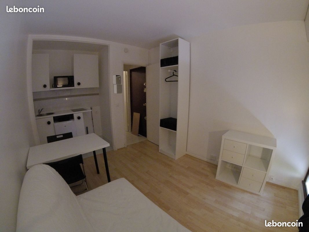 Appartement 1 pièce 17 m² · au Chesnay-Rocquencourt · 17 m² · 723 €/mois