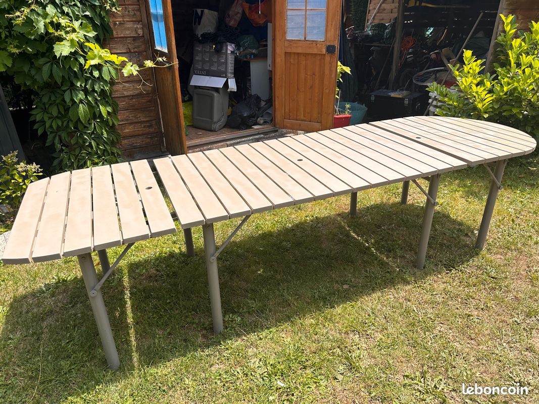 Table de jardin (image 3)