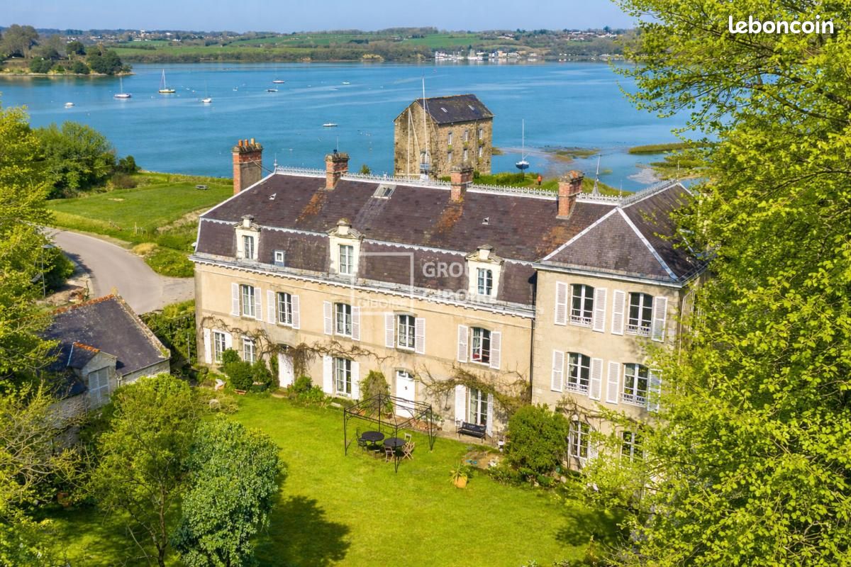 Maison 10 pièces 500 m² · à Dinard · 500 m² · 2 279 000 €