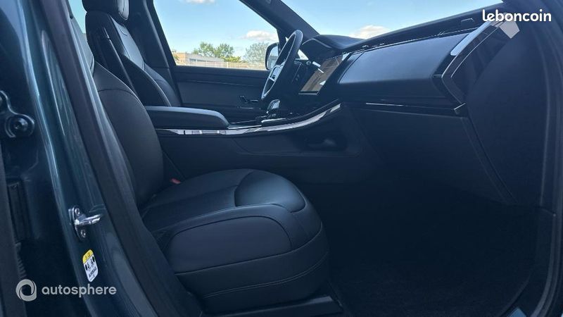 Land-Rover Range Rover Sport 3.0 P460e 460ch PHEV Dynamic Midnight Edition (image 15)
