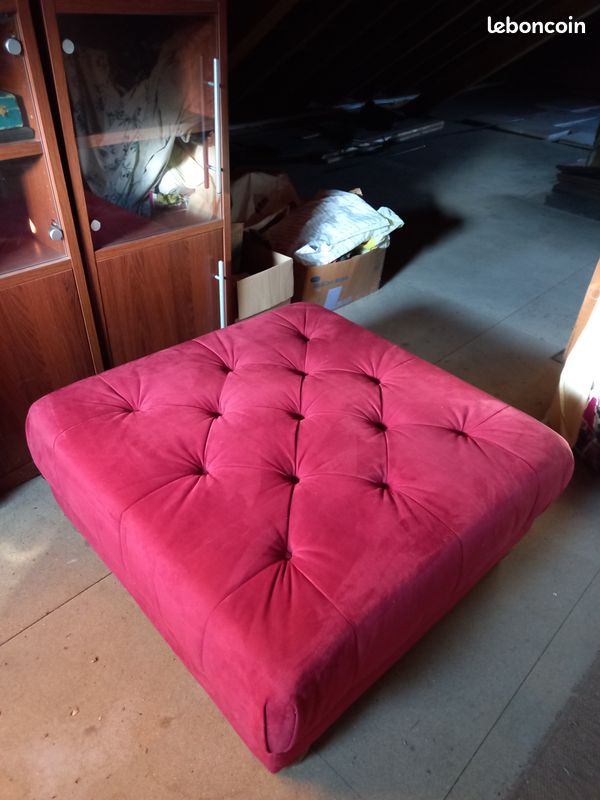 Pouf capitonné velours (image 2)