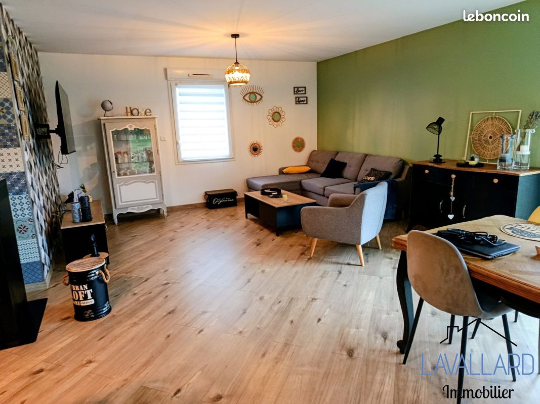 Maison 4 pièces 110 m² · à Saint-Léger-lès-Domart · 110 m² · 220 000 €