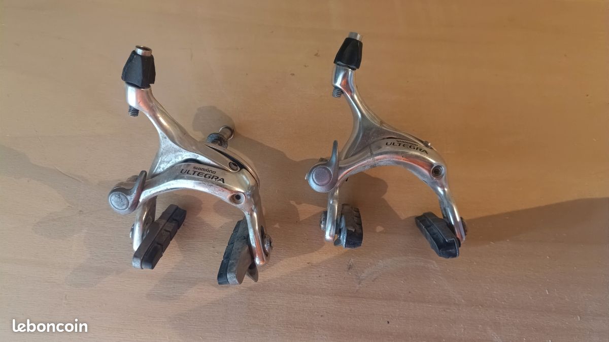 Étriers De Frein Shimano Ultegra 6700 – Paire Avant/arrière, Couleur Grise, Très Bon état Occasion