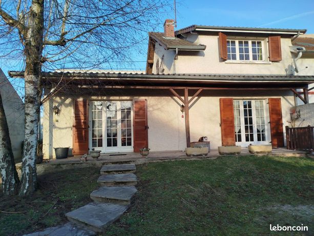 Maison 122 m² Montceau-les-Mines