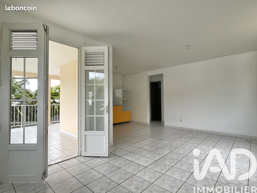 Appartement 3 pièces 55 m² · à Les Trois-Îlets · 55 m² · 219 800 €