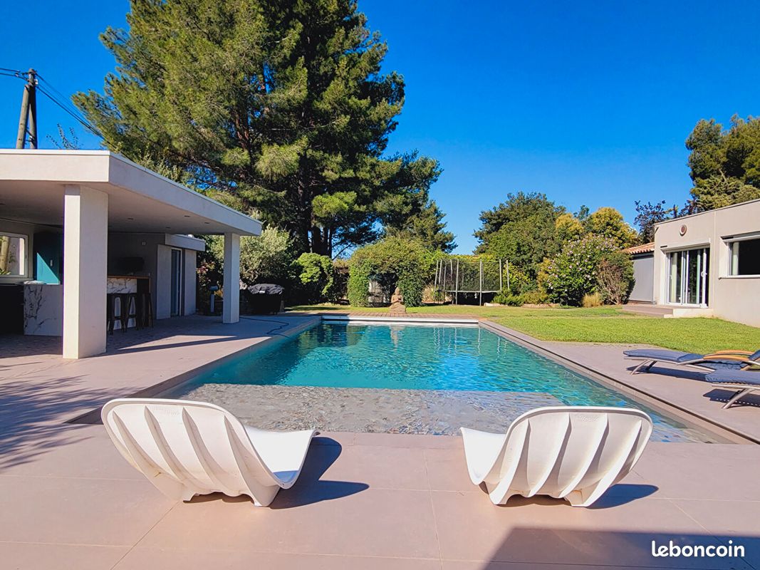 Maison 6 pièces 180 m²