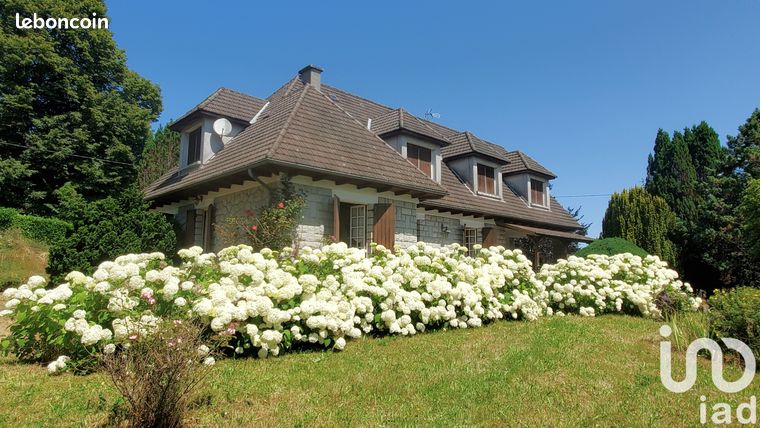 Maison 8 pièces 190 m²