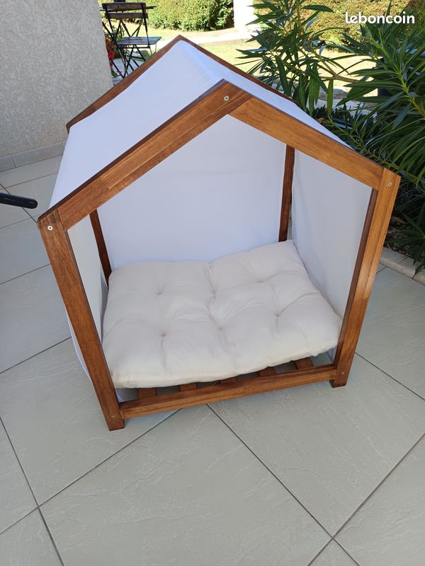 Niche d'intérieur pour Chien en Bois et Tissu Style cabane scandinave (image 1)