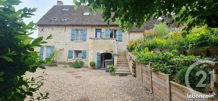 Maison 8 pièces 164 m²