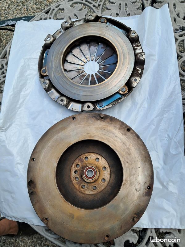 Volant moteur et son mecanisme suzuki grand vitara 2004 (image 2)