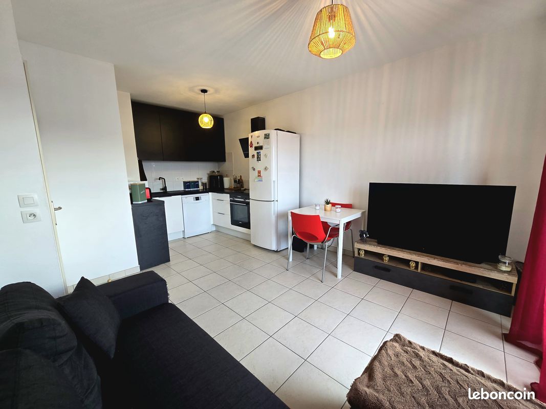 Appartement 2 pièces 37 m² · à Antibes · 37 m² · 210 000 €