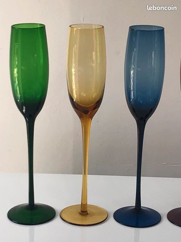 Cinq 5 grands verres couleur (image 10)