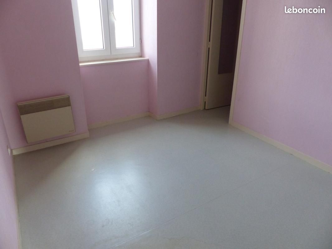 Appartement 4 pièces 69 m² - Chamboulive 19450 (image principale 4)