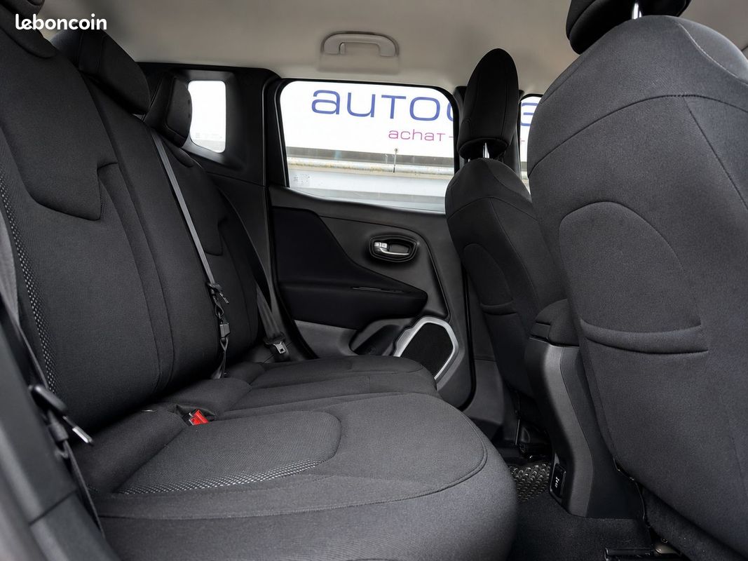 Jeep Renegade Longitude 1.4 68 000km 1er Propriétaire / Radar AR / Bluetooth / Régulateur Limiteur de Vitesse / Clim /… (image 5)
