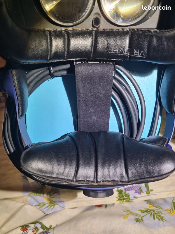 Casque VR HTC Vive Pro avec kit de coussin confort VRCover (image 12)