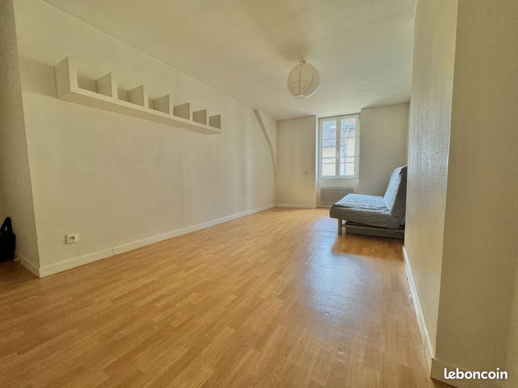 Appartement 1 pièce 26 m² · à Dijon · 26 m² · 450 €