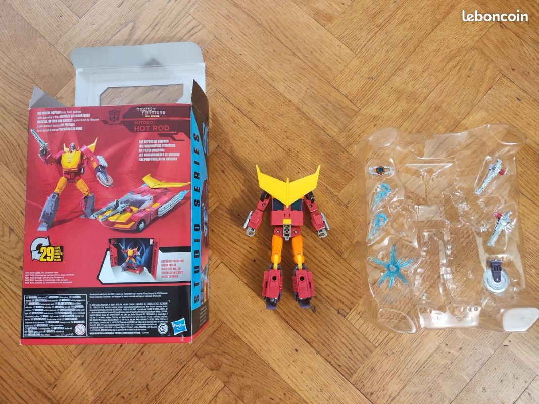 Transformers Studio Series 86 Hot Rod (image 4)