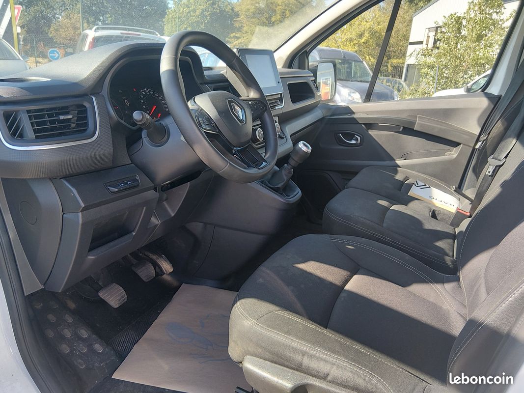 Renault trafic l2 dci 130ch tva recuperable (image 4)