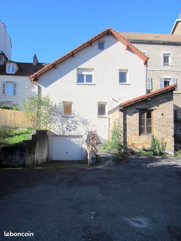 Maison 5 pièces 98 m² · à Besançon · 98 m² · 1 250 €/mois