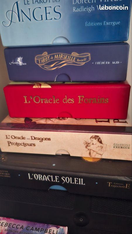 Lot tarots oracles (image 7)
