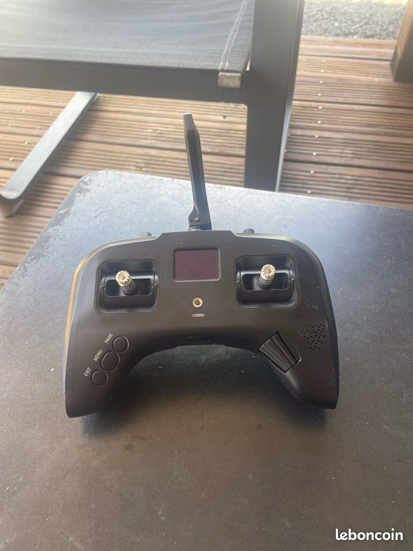 Radio comande pour drone fpv (image 1)