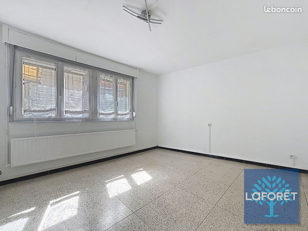 Maison 5 pièces 110 m² · à Valenciennes · 110 m² · 731 €