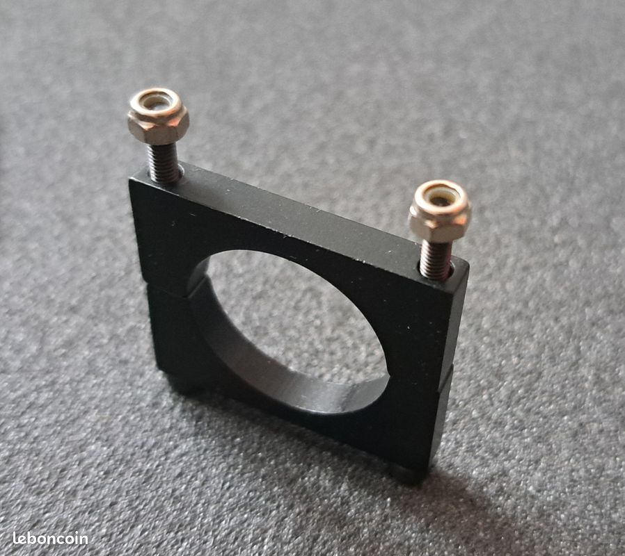 Pince aluminium pour tubes carbone Ø25mm / Carbon pipe clamp Aluminum alloy (image 3)