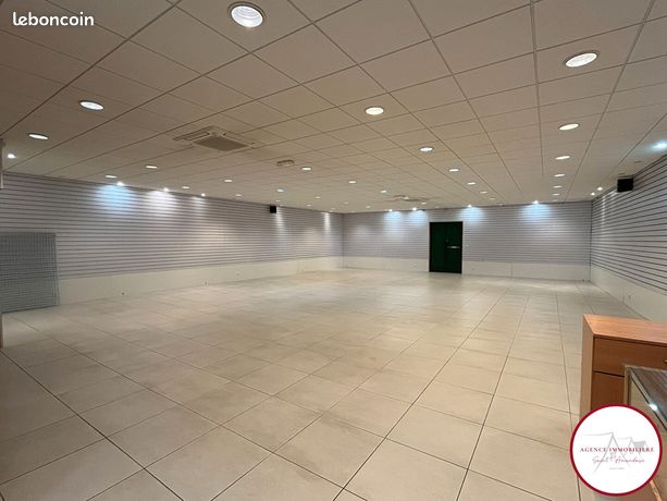 Immeuble 5 pièces 355 m²