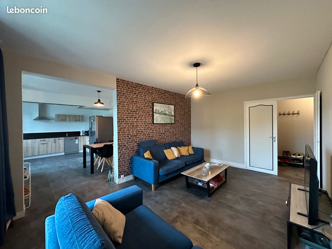 Appartement 6 pièces à louer - Tours Centre - 102m2 (4 ch / 3 sde) (image 1)
