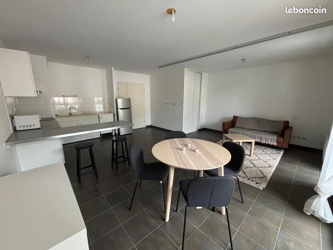 Appartement 2 pièces 61 m² · à Toulouse · 61 m² · 892 €/mois