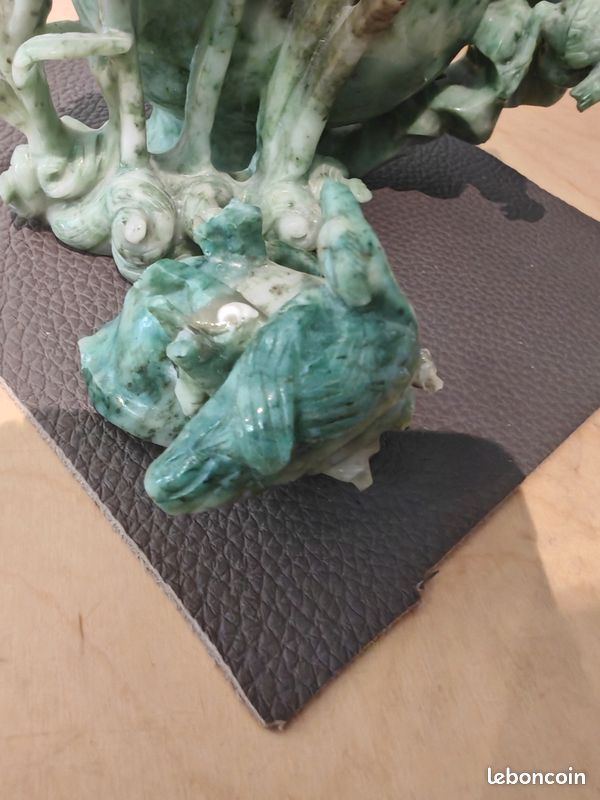 Vase en Jadeite chinois sculpté à la main ancien 19ème état satisfaisant (image 14)
