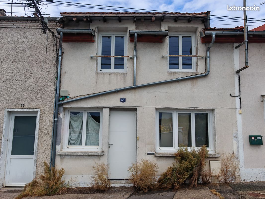 Maison 4 pièces 75 m² · à Cusset · 75 m² · 75 000 €