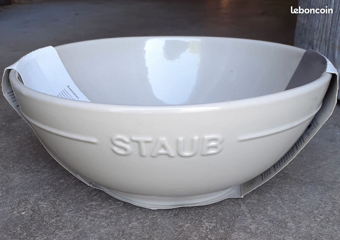 Saladier Staub 1.7 L neuf (image 1)