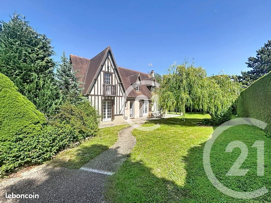Maison 5 pièces 130 m² · à Hérouville-Saint-Clair · 130 m² · 495 000 €
