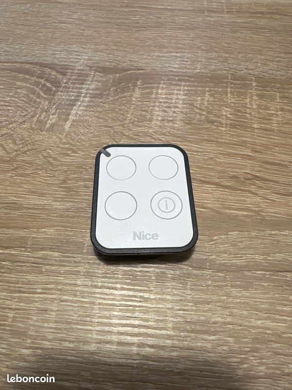 Télécommande Nice (image 1)