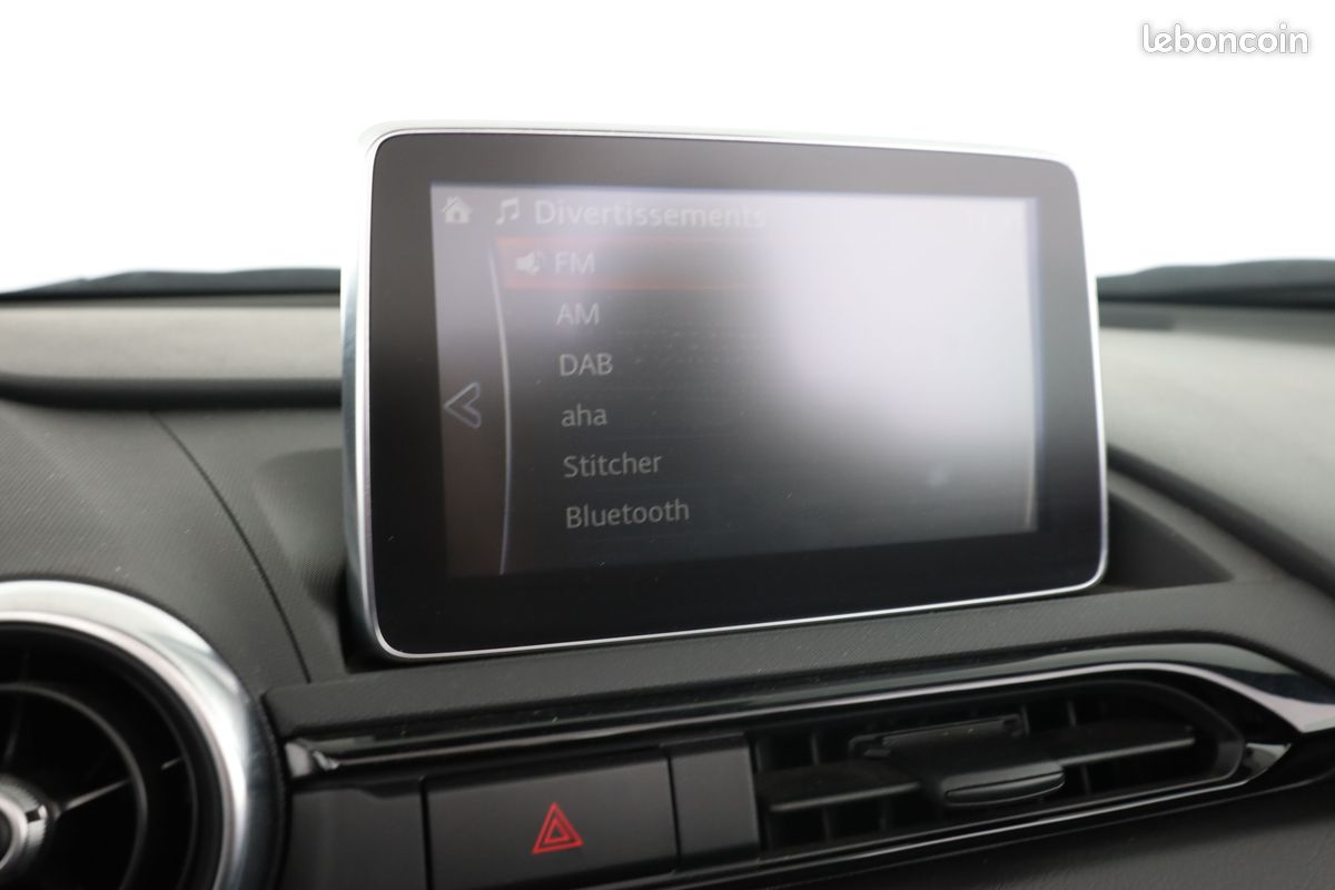 Mazda MX-5 ST 1.5 Skyactiv-G Selection 131 ch (image 15)