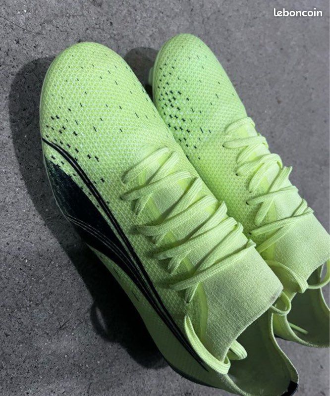 Chaussures foot T40 PUMA (image 1)