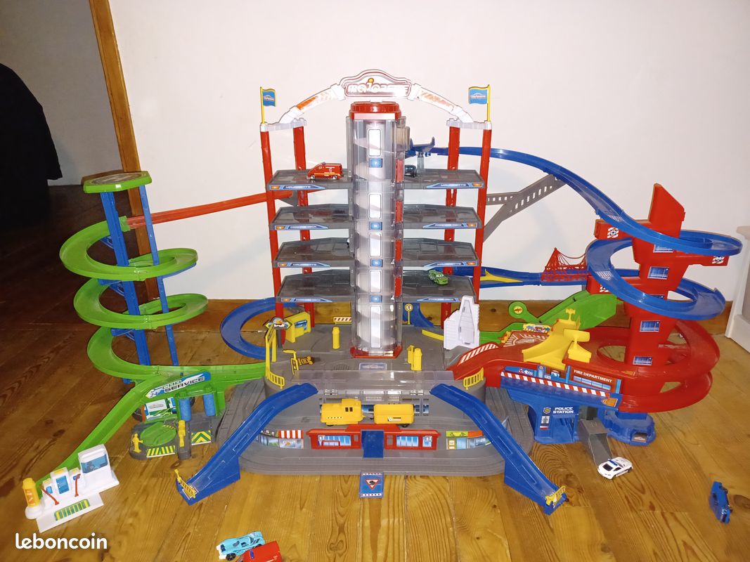Garage Majorette super city (image 1)