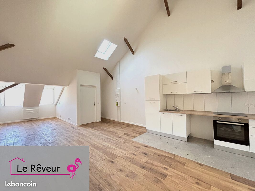 Appartement 2 pièces 71 m² · à Luxeuil-les-Bains · 71 m² · 550 €