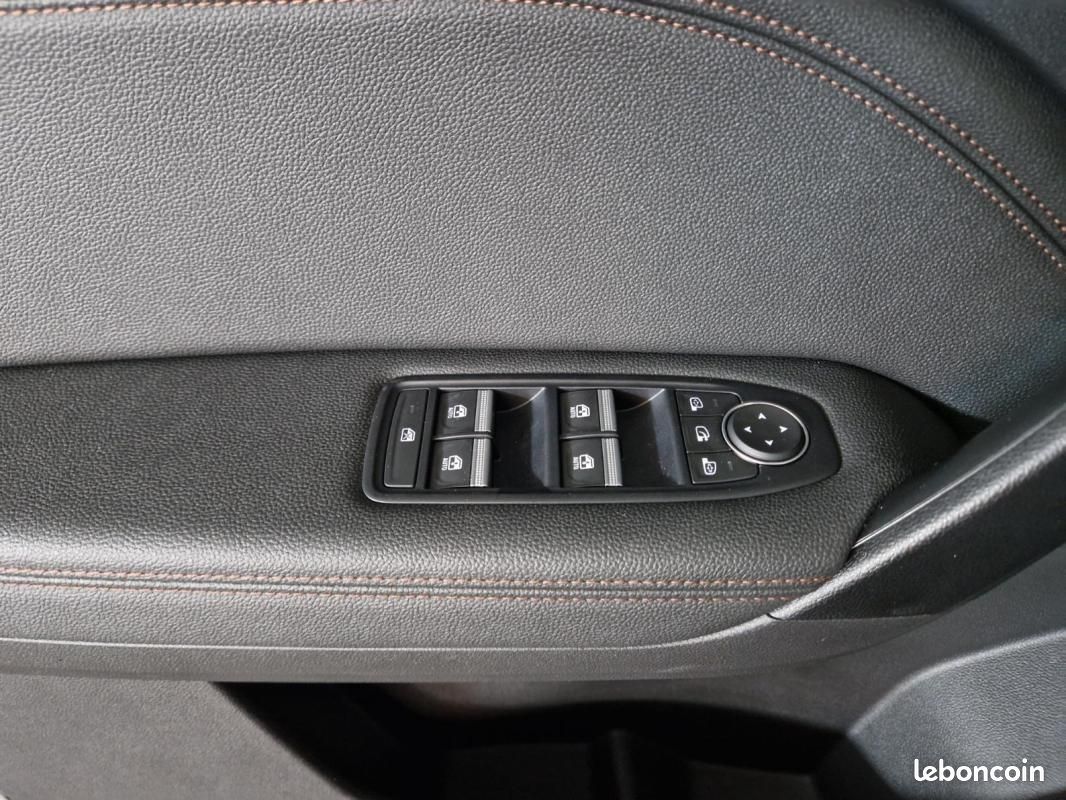 Renault Captur E-Tech full hybrid 145 Iconic (image 8)