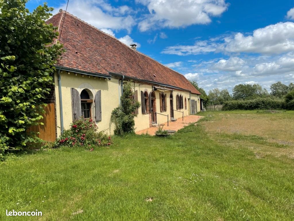 Maison 5 pièces 110 m² · à Authon-du-Perche · 110 m² · 187 200 €