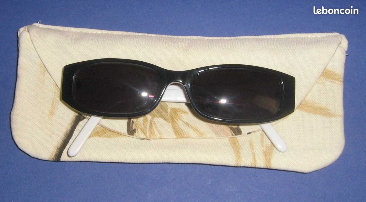 Étui à lunettes en tissu (image 1)
