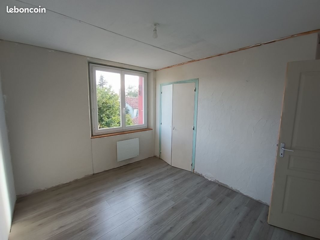Maison 5 pièces 132 m² - Saint-Sornin-la-Marche 87210 (image principale 7)