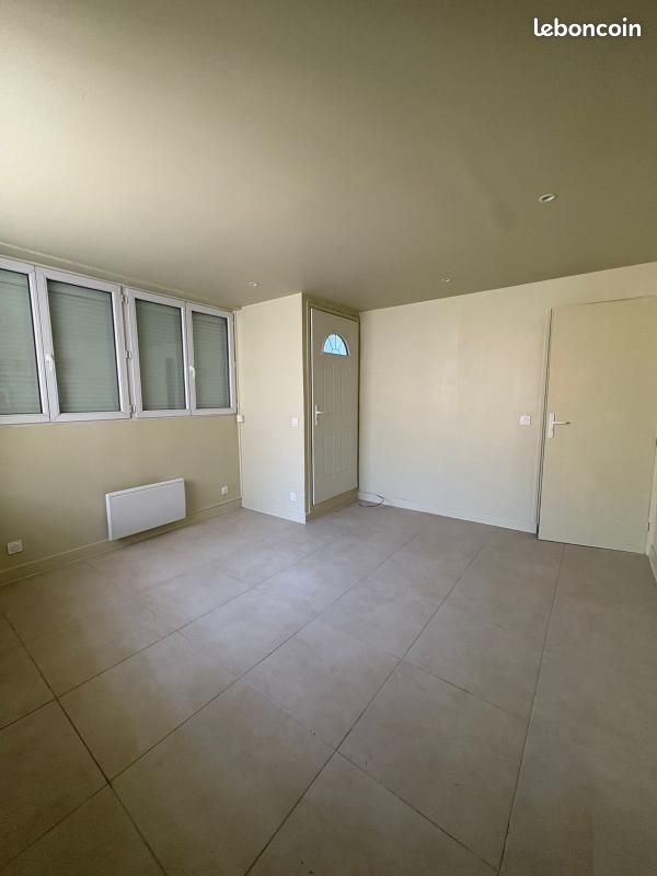 Appartement 1 pièce 21 m² · à Aubervilliers · 21 m² · 720 €