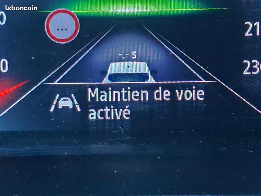 Renault Clio V TCe 90 - 21N Intens + camera 360 + jantes 17 + roue de secours + blanc nacree (image 23)