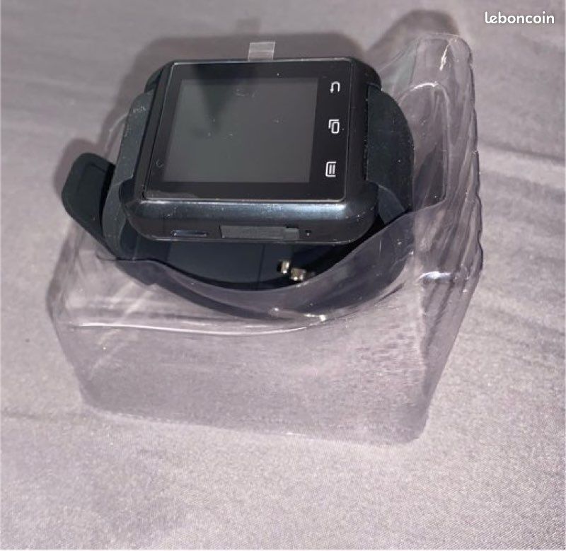 Montre connectée neuve Polaroid POLAM200-014 a vendre (image 4)