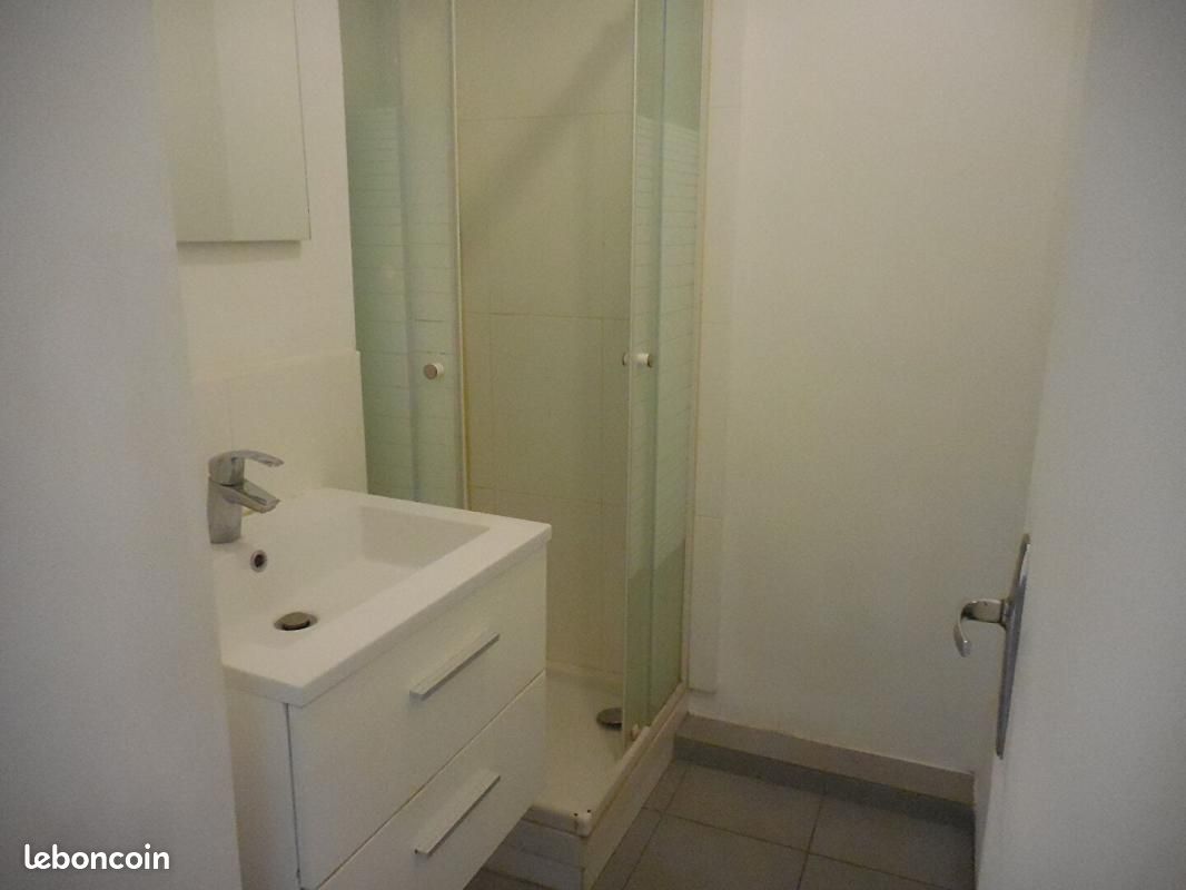 Appartement a louer aubagne - 2 pièce(s) - 50 m2 - Surfyn