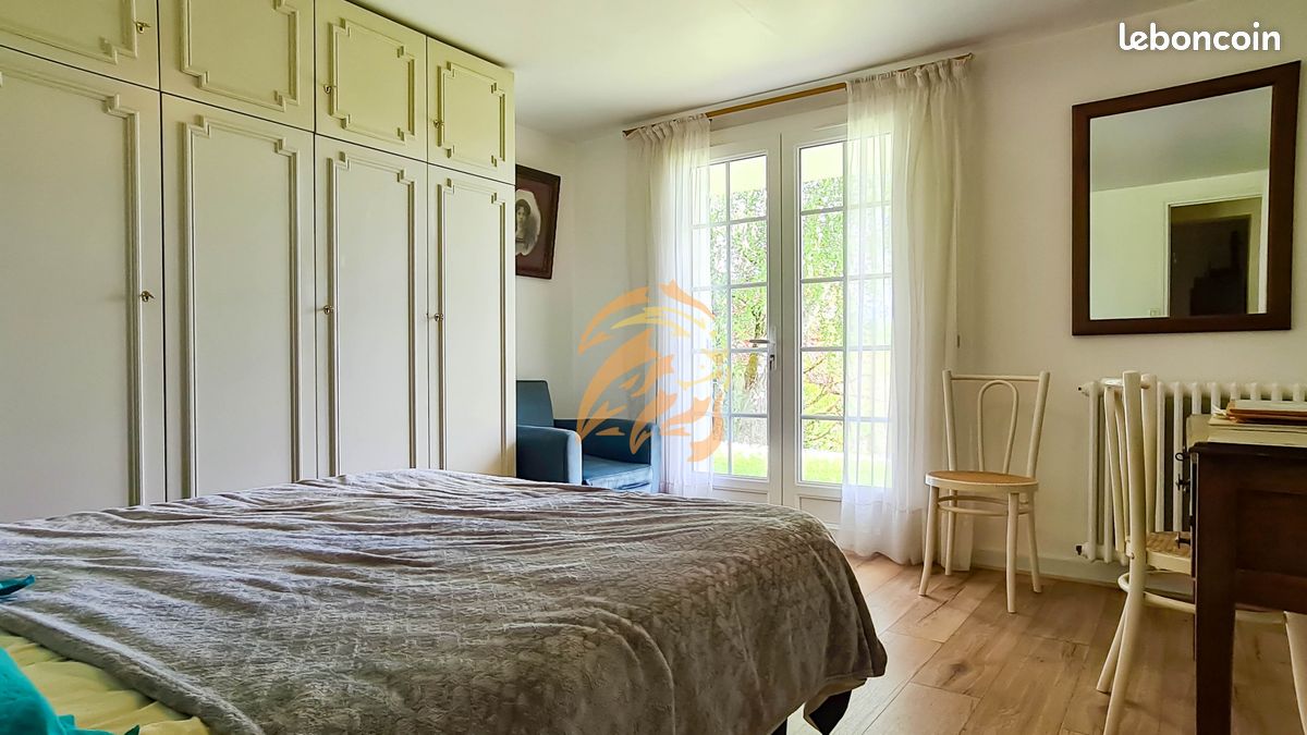 Maison 12 pièces 197 m² - Magnac-sur-Touvre 16600 (image principale 15)